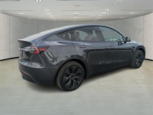 2025 Tesla Model Y Long Range Dual Motor Rear-Wheel Drive