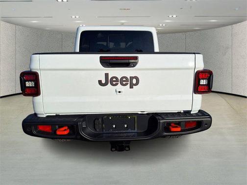 2025 Jeep Gladiator Mojave X