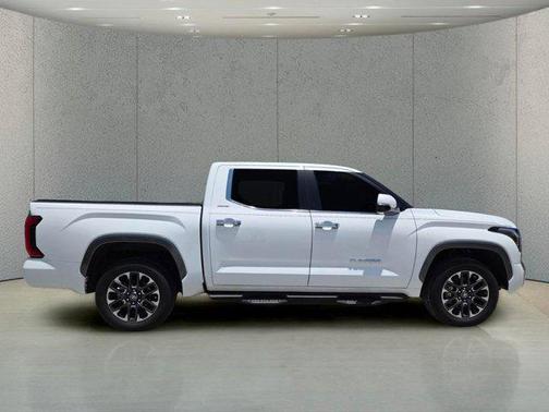 Ice Cap 2025 Toyota Tundra Limited