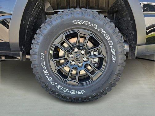 Diamond Black Crystal Pearlcoat 2026 RAM 1500 Rebel