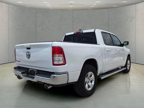 Bright White Clearcoat 2021 RAM 1500 Big Horn/Lone Star