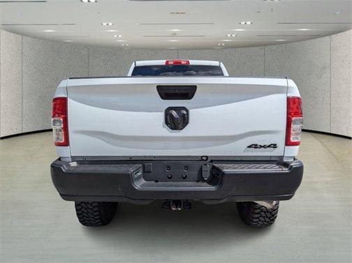 2023 RAM 2500 Tradesman Crew Cab 4x4 6'4' Box