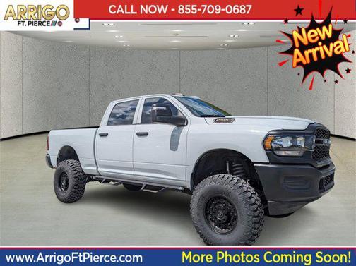 2023 RAM 2500 Tradesman Crew Cab 4x4 6'4' Box