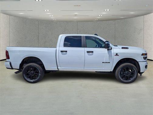 2025 RAM 2500 Big Horn Crew Cab 4x4 6'4' Box