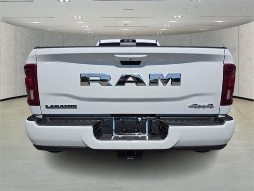2025 RAM 3500 Laramie Crew Cab 4x4 8' Box