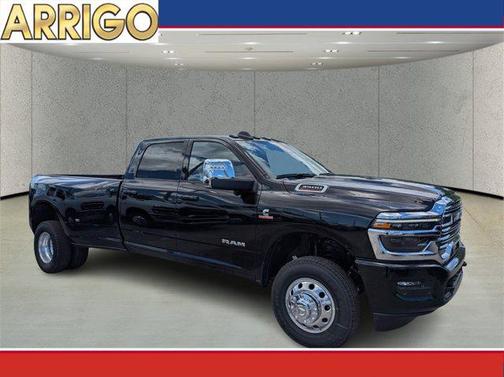 2025 RAM 3500 Laramie Crew Cab 4x4 8' Box