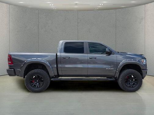 Granite Crystal Metallic Clearcoat 2024 RAM 1500 Laramie