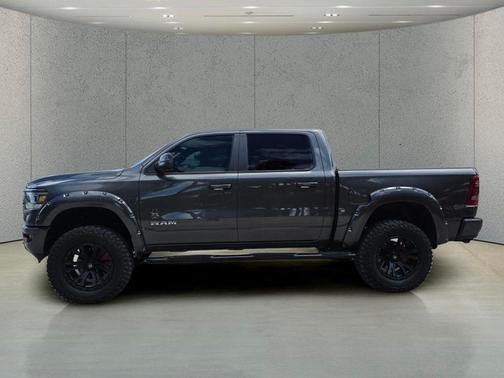 Granite Crystal Metallic Clearcoat 2024 RAM 1500 Laramie