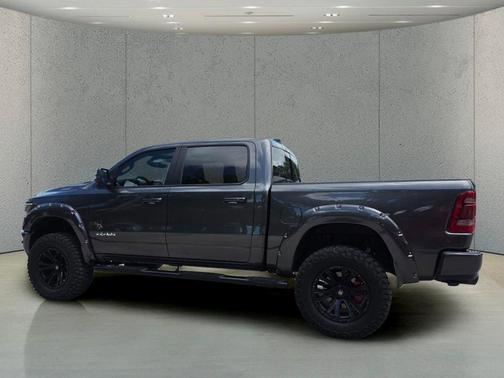 Granite Crystal Metallic Clearcoat 2024 RAM 1500 Laramie