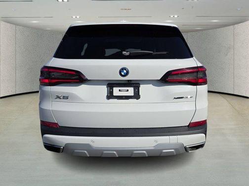 2023 BMW X5 PHEV xDrive45e