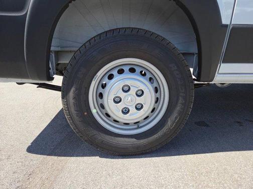 Bright White Clearcoat 2026 RAM ProMaster 1500 Low Roof