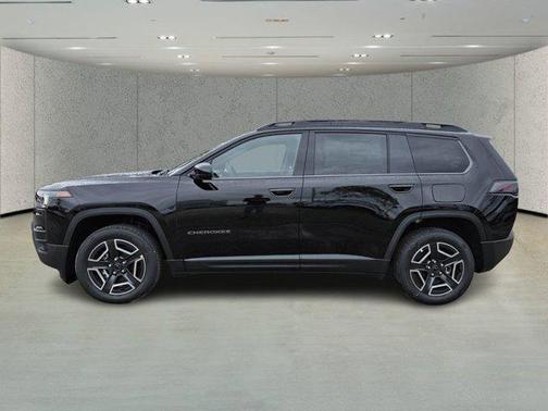 2026 Jeep Cherokee Laredo 4x4