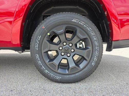 Molten Red Pearlcoat 2026 RAM 1500 Big Horn/Lone Star
