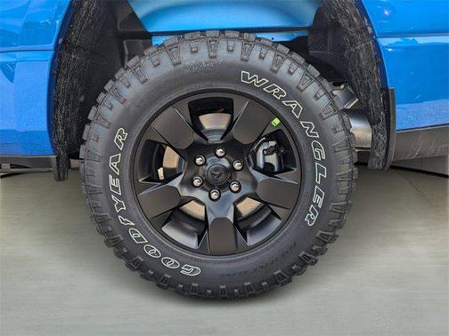 2026 RAM 1500 Warlock Crew Cab 4x4 5'7' Box