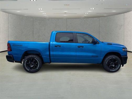 2026 RAM 1500 Warlock Crew Cab 4x4 5'7' Box