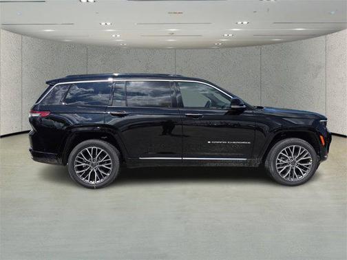 2025 Jeep Grand Cherokee L Summit Reserve