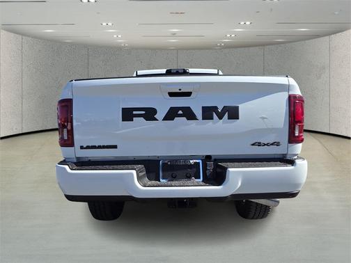 2026 RAM 2500 Laramie Crew Cab 4x4 6'4' Box