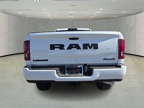 2026 RAM 2500 Laramie Crew Cab 4x4 6'4' Box