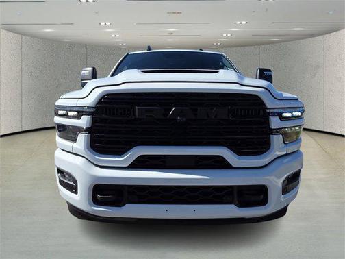 2026 RAM 2500 Laramie Crew Cab 4x4 6'4' Box