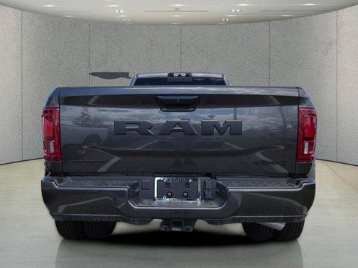 Granite Crystal Metallic Clearcoat 2026 RAM 3500 Big Horn Crew Cab 4x4 8' Box
