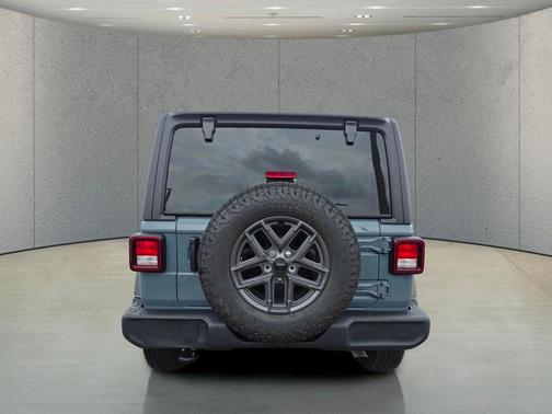 Anvil Clearcoat 2025 Jeep Wrangler Sport S