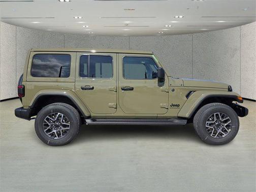 2026 Jeep Wrangler 4-Door Sahara 4x4