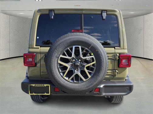 2026 Jeep Wrangler 4-Door Sahara 4x4