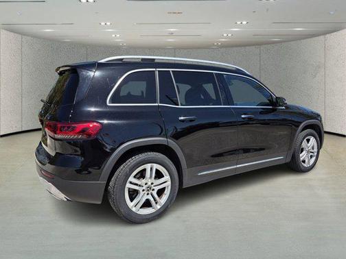 2023 Mercedes-Benz GLB 250 Base