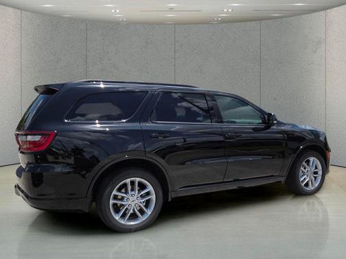 DB Black Clearcoat 2026 Dodge Durango GT Plus