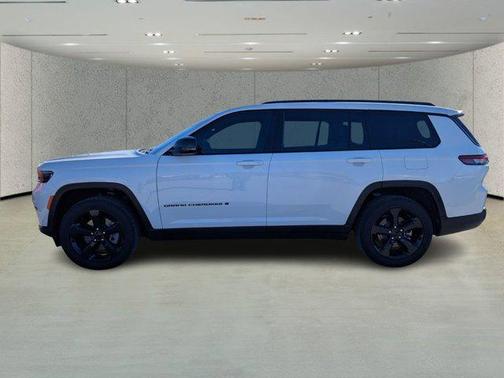 2022 Jeep Grand Cherokee L Altitude