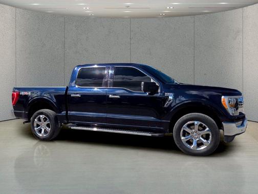 Blue Metallic 2021 Ford F-150 XLT