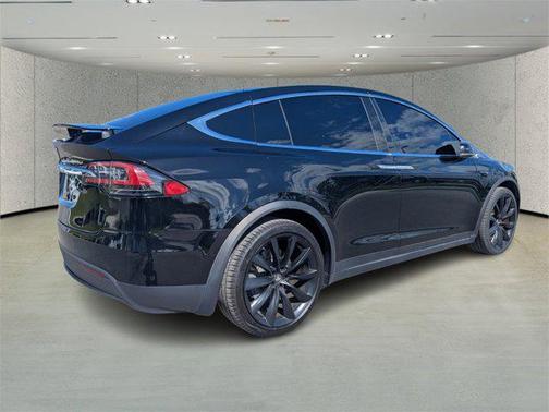 2018 Tesla Model X 75D