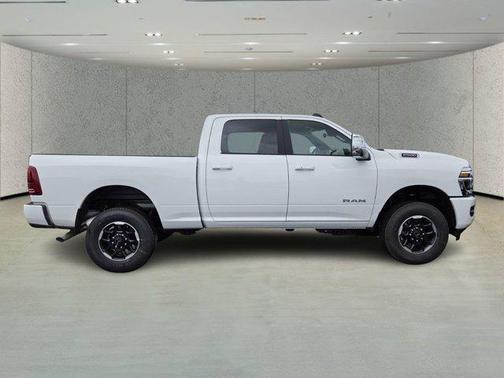 2026 RAM 2500 Laramie Crew Cab 4x4 6'4' Box