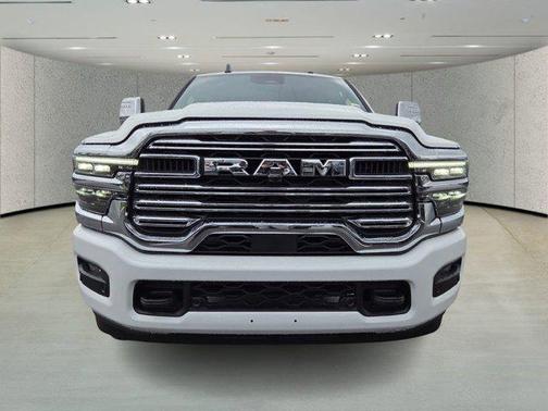 2026 RAM 2500 Laramie Crew Cab 4x4 6'4' Box