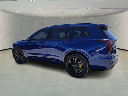 2024 Cadillac XT6 Premium Luxury FWD