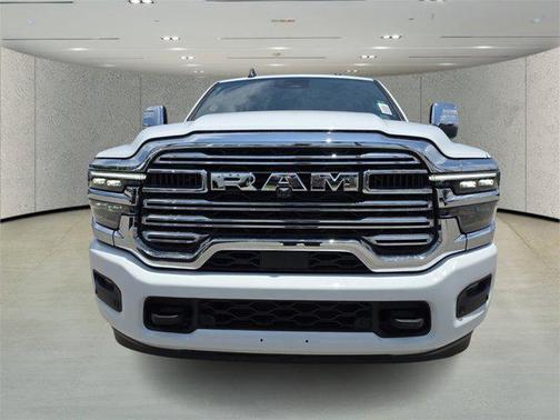 2025 RAM 2500 Laramie Crew Cab 4x4 6'4' Box