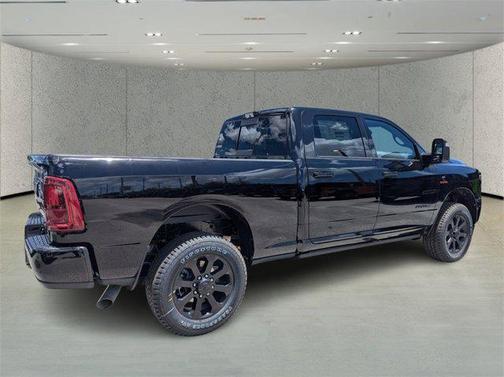 2025 RAM 3500 Laramie Crew Cab 4x4 6'4' Box