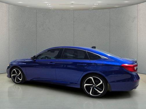 Still Night Pearl 2022 Honda Accord Hybrid Sport