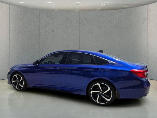 Still Night Pearl 2022 Honda Accord Hybrid Sport