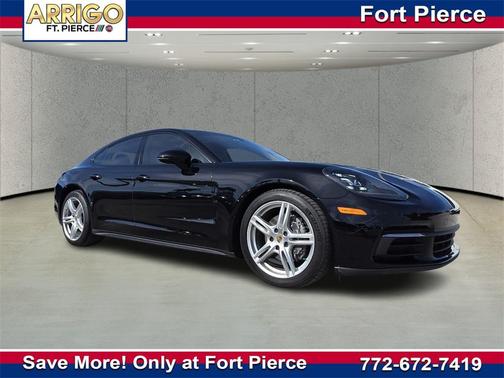 2018 Porsche Panamera 4