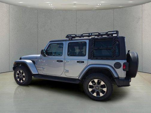 Billet Silver Metallic Clearcoat 2018 Jeep Wrangler Unlimited Sahara