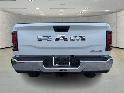 2025 RAM 2500 Tradesman Crew Cab 4x4 8' Box