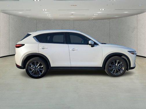 2021 Mazda CX-5 Signature