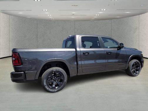 Granite Crystal Metallic Clearcoat 2026 RAM 1500 Big Horn/Lone Star