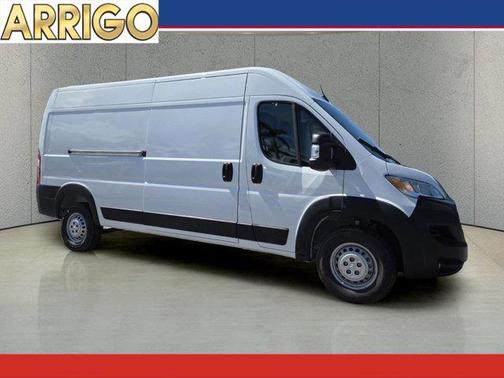 Bright White Clearcoat 2026 RAM ProMaster 2500 Tradesman