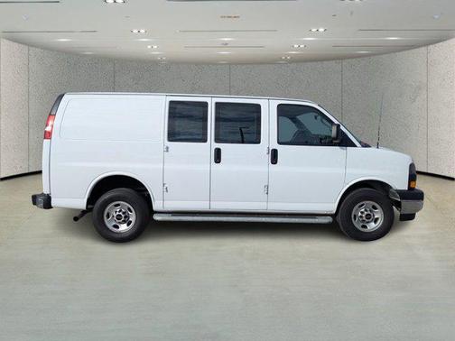 2024 GMC Savana 2500 Work Van
