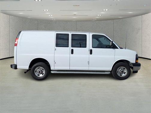 2024 GMC Savana 2500 Work Van