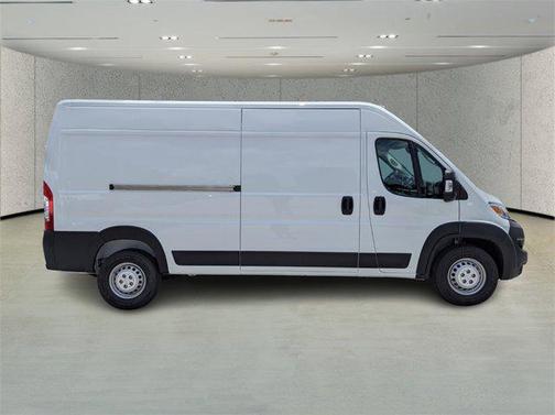 2025 RAM ProMaster 2500 Tradesman