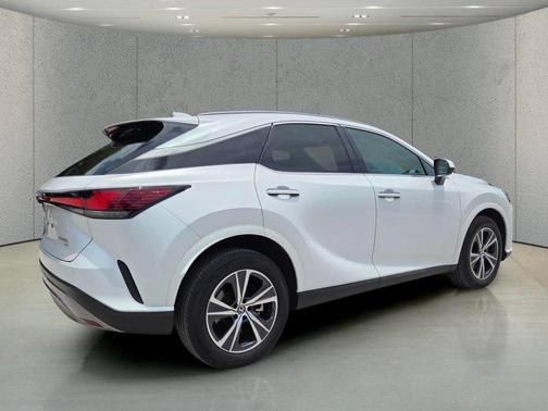 White Pearl 2025 Lexus RX 350h Premium
