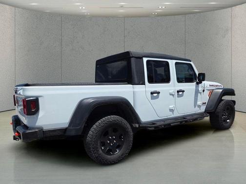 Bright White Clearcoat 2023 Jeep Gladiator Mojave 4x4